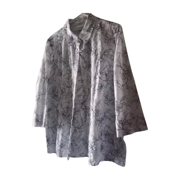 Women's 16 Alfred Dunner Sheer Button Down Shirt - Picture 4 of 15